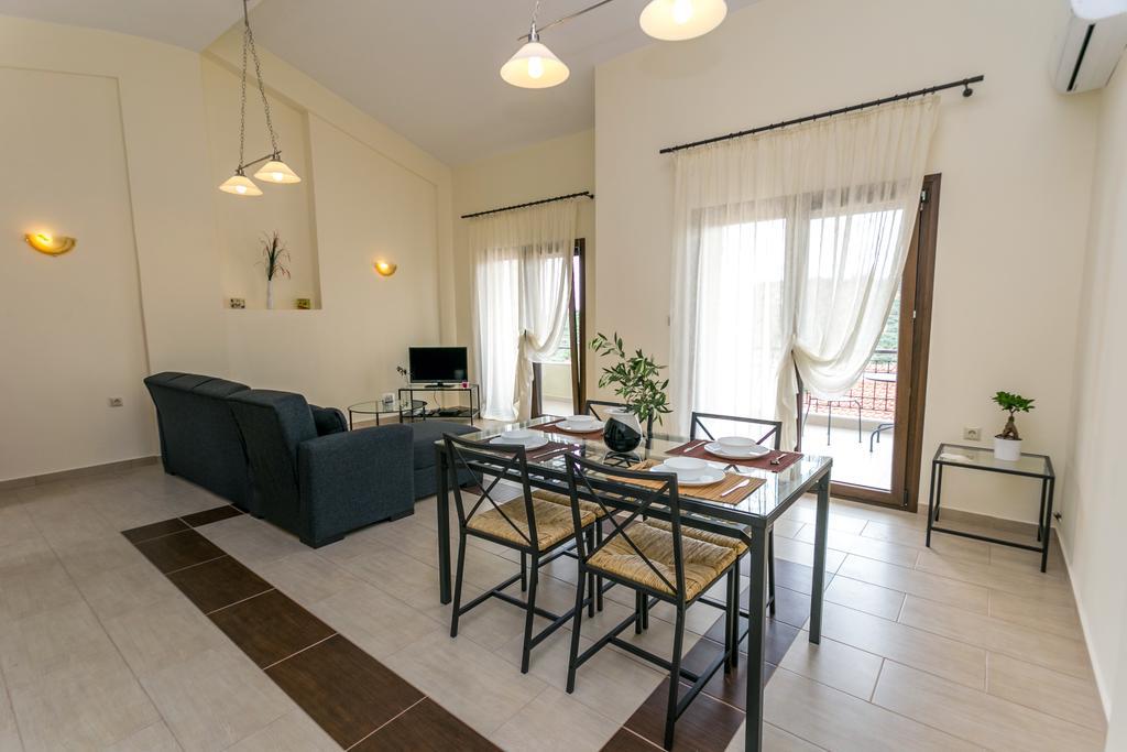 אסטריס Villa Oliva חדר תמונה